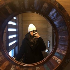 Meet your Posher, Maddie